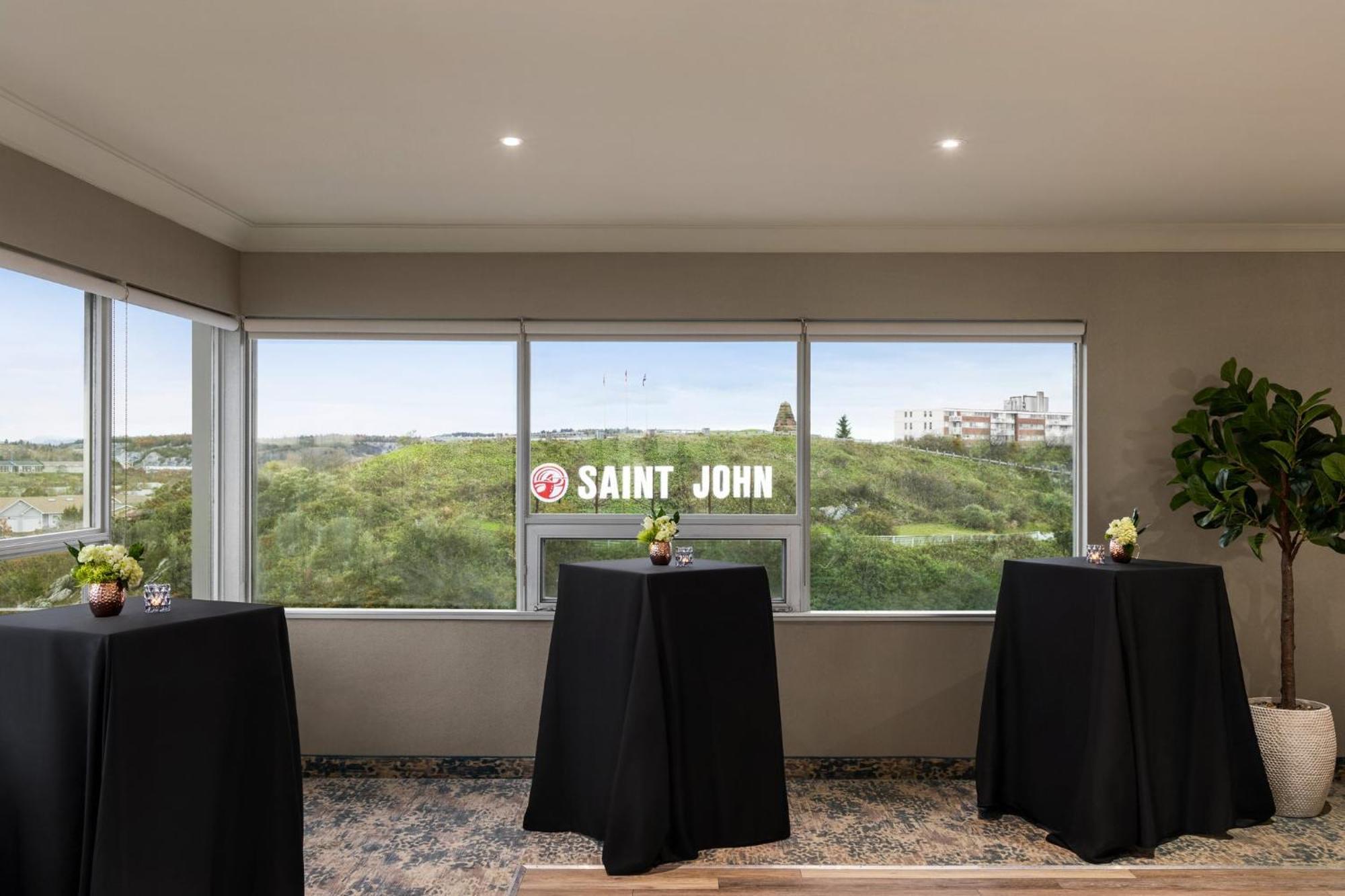 Hotel Crowne Plaza Saint John Harbour View By Ihg Esterno foto