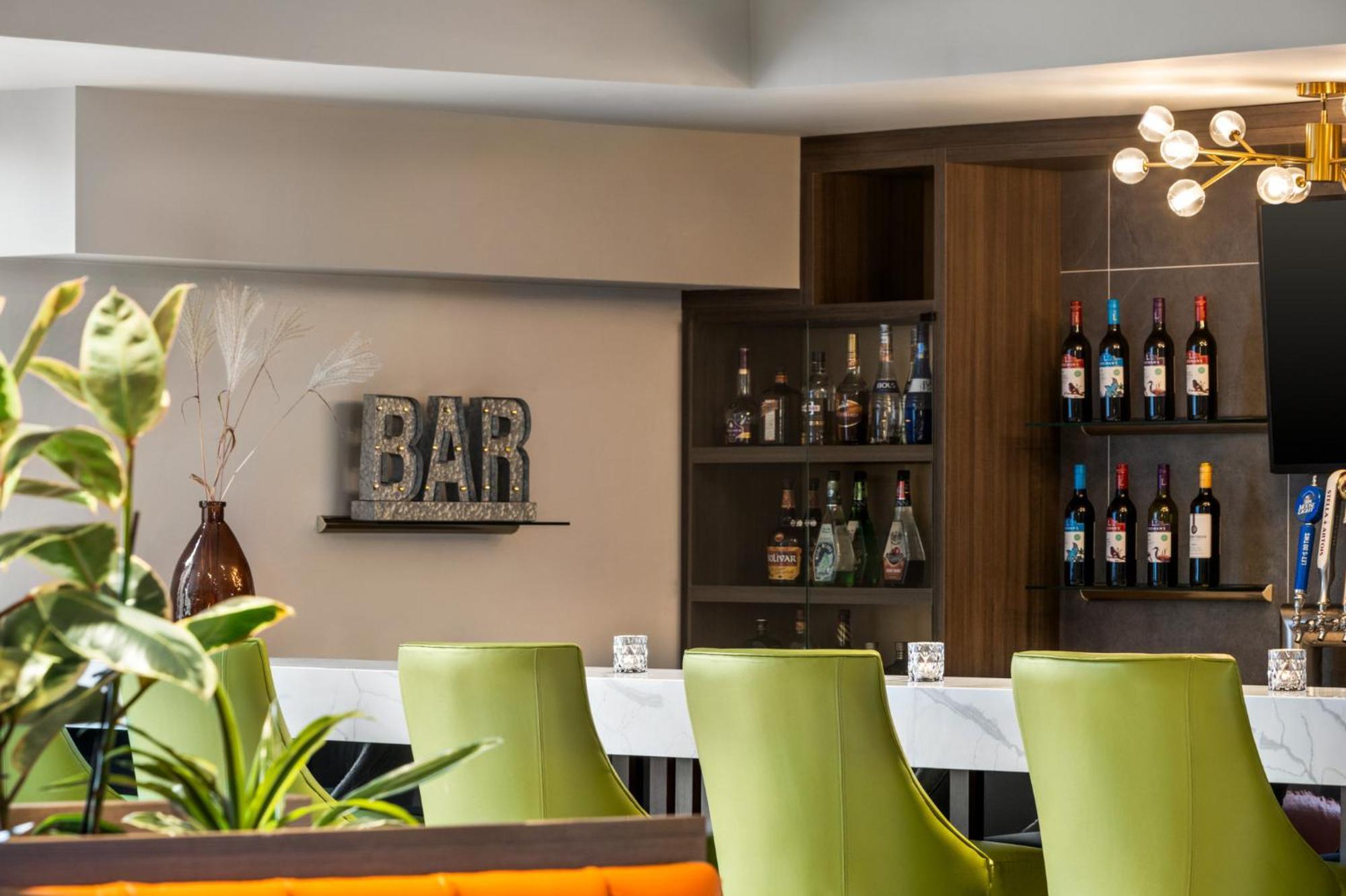 Hotel Crowne Plaza Saint John Harbour View By Ihg Esterno foto